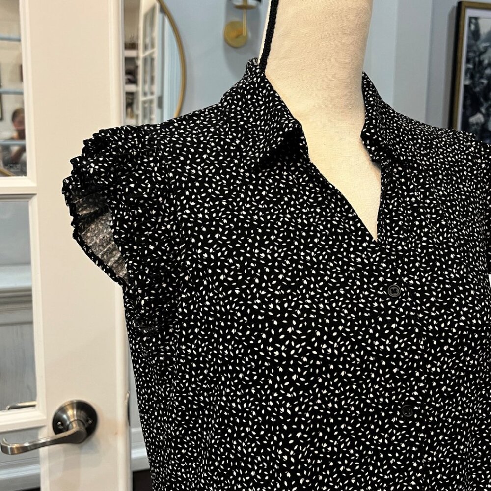 Adrianna Papell Black and White Polka Dot Cap Sleeve Blouse - Picture 3 of 6